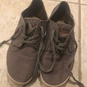 Grey Toms Sneakers
